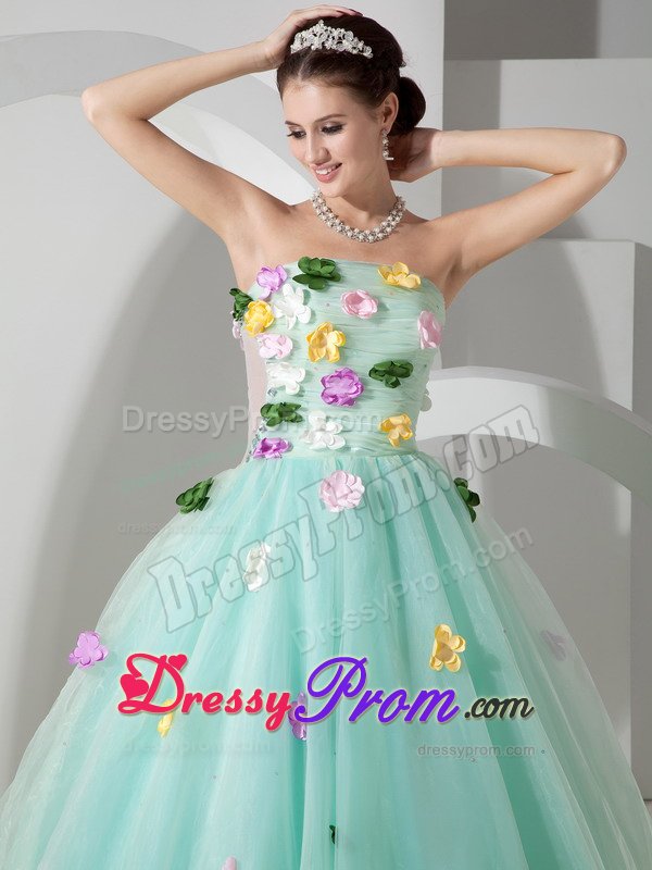 Apple Green a Line Organza Sixteen Quinceanera Dress Appliques