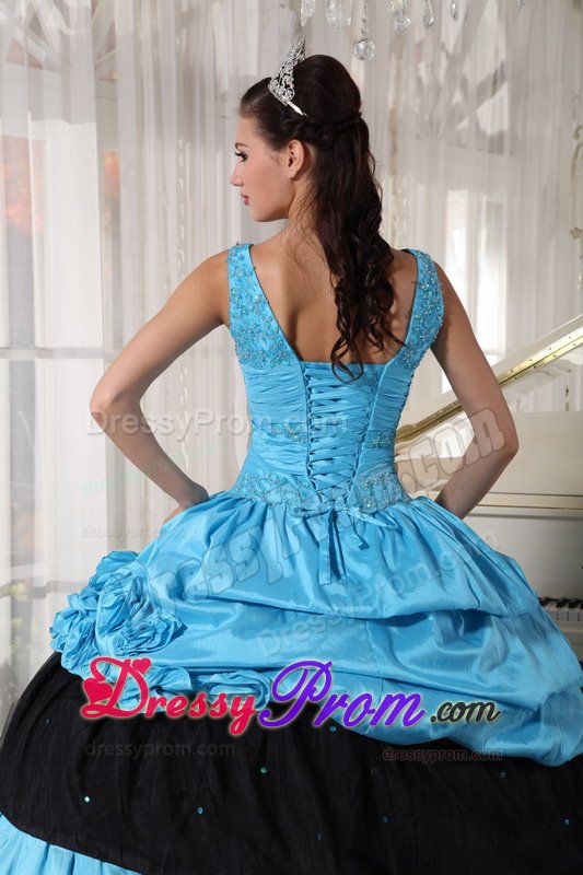 Blue and Black Taffeta Sixteen Quinceanera Dress with Appliques