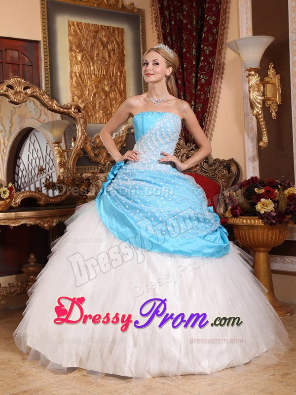 Pretty Taffeta and Tulle Dresses for a Quince with Hand Made Flowers