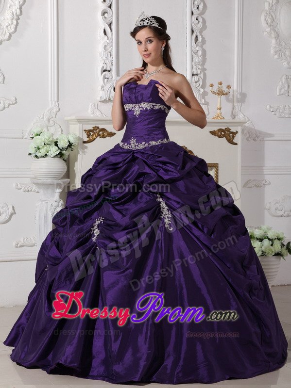 Duque De Caxias Dark Purple Strapless Sweet 16 Dresses Appliques