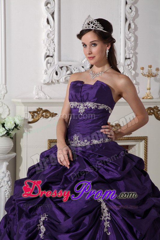 Duque De Caxias Dark Purple Strapless Sweet 16 Dresses Appliques