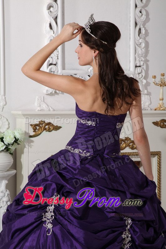 Duque De Caxias Dark Purple Strapless Sweet 16 Dresses Appliques