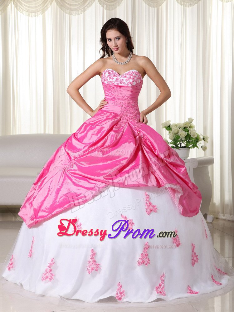 Latest Sweetheart Dress for Quinceanera Lace up Back with Appliques