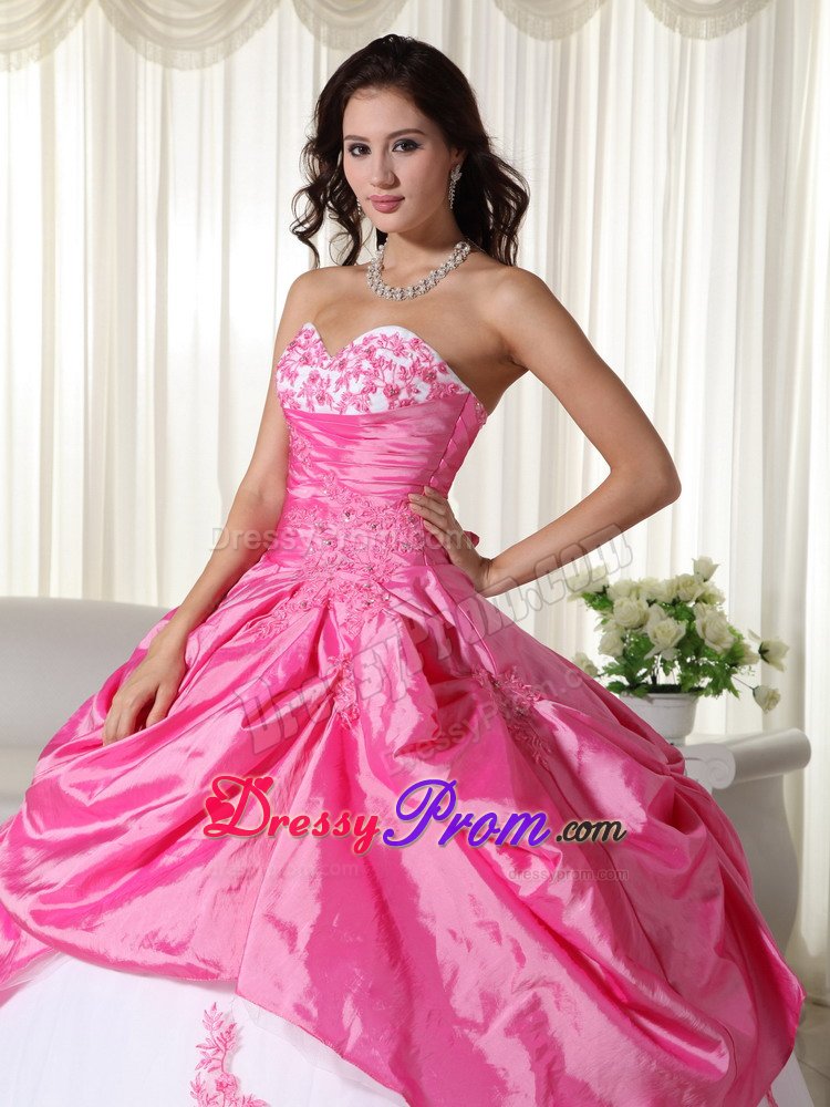 Latest Sweetheart Dress for Quinceanera Lace up Back with Appliques