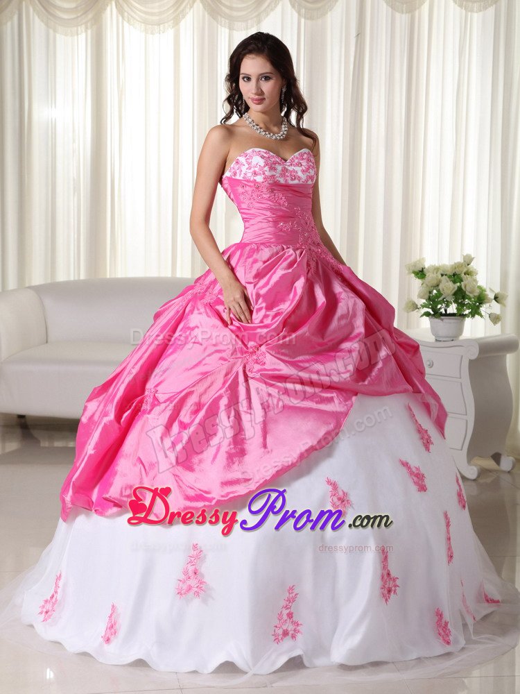 Latest Sweetheart Dress for Quinceanera Lace up Back with Appliques