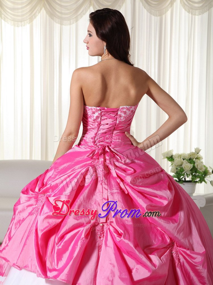 Latest Sweetheart Dress for Quinceanera Lace up Back with Appliques
