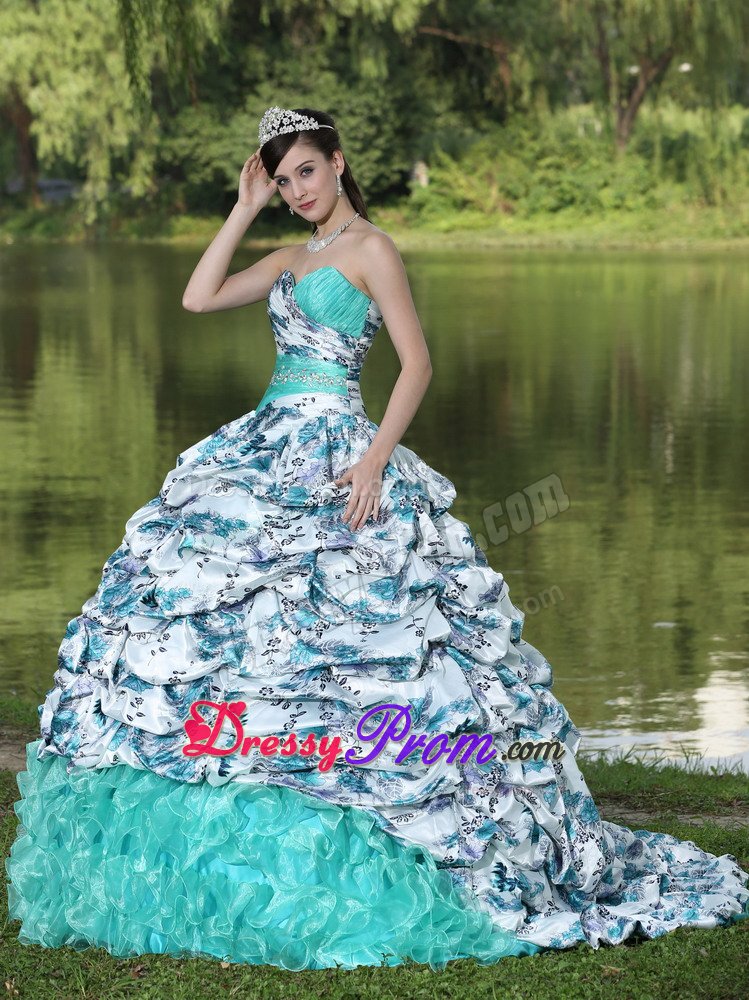 Latest Print Dress for Quinceanera Sweetheart with Ruffles Sweep Train