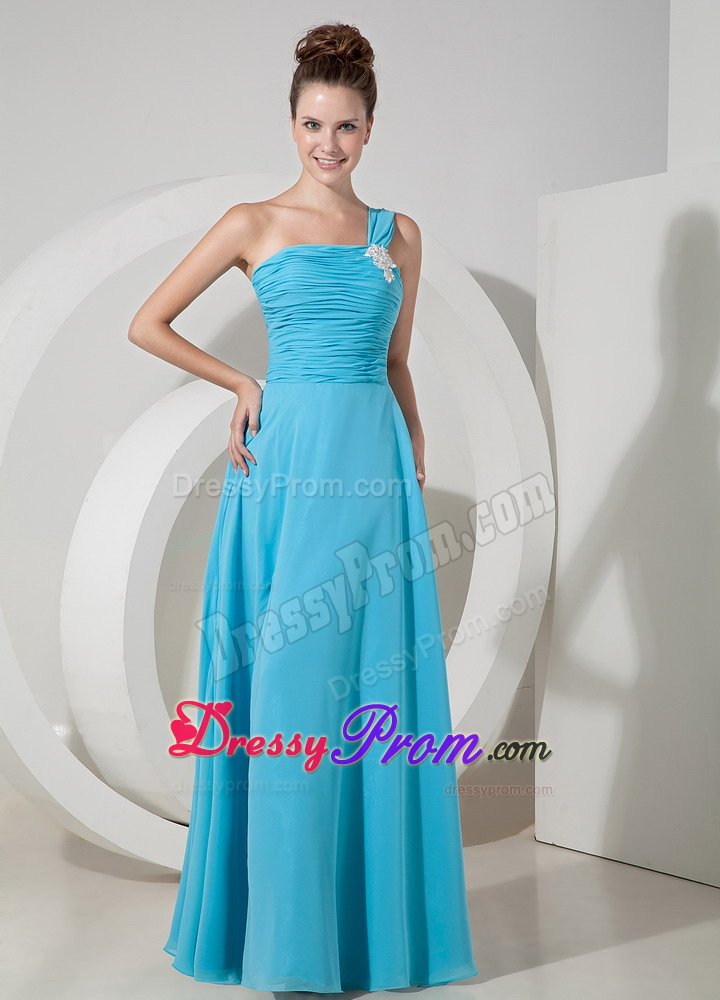 Fashionable One Shoulder Ruched High Slit Prom Gown Appliques Chiffon