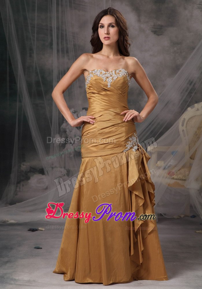 Sweetheart Dress for Prom Appliques and Ruches Floor-length in Vogue