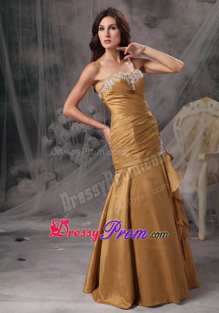 Sweetheart Dress for Prom Appliques and Ruches Floor-length in Vogue