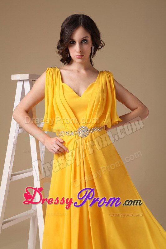 Graceful V-neck Prom Dresses for Ladies Beading Floor-length in Chiffon