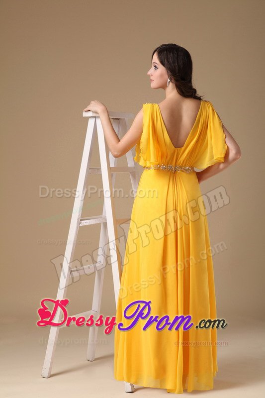Graceful V-neck Prom Dresses for Ladies Beading Floor-length in Chiffon