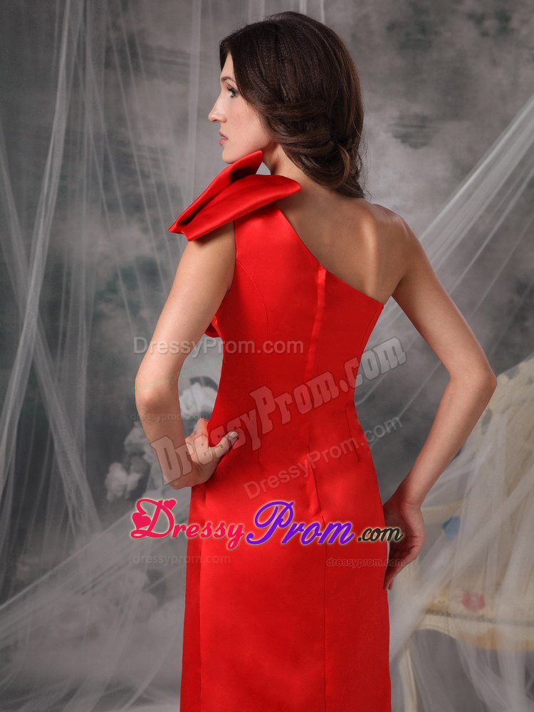 Elegant Red Prom Graduation Dress High Slit One Shoulder Satin in Suzano