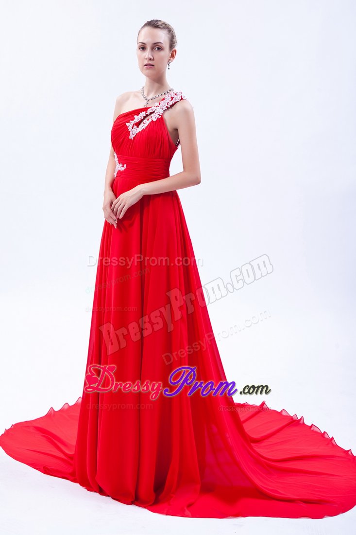 Appliqued Red Asymmetrical Prom Bridesmaid Dress with Court Train
