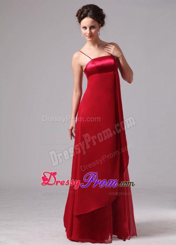 Wine Red Chiffon Long Quinceanera Dama Dress with Spaghetti Straps