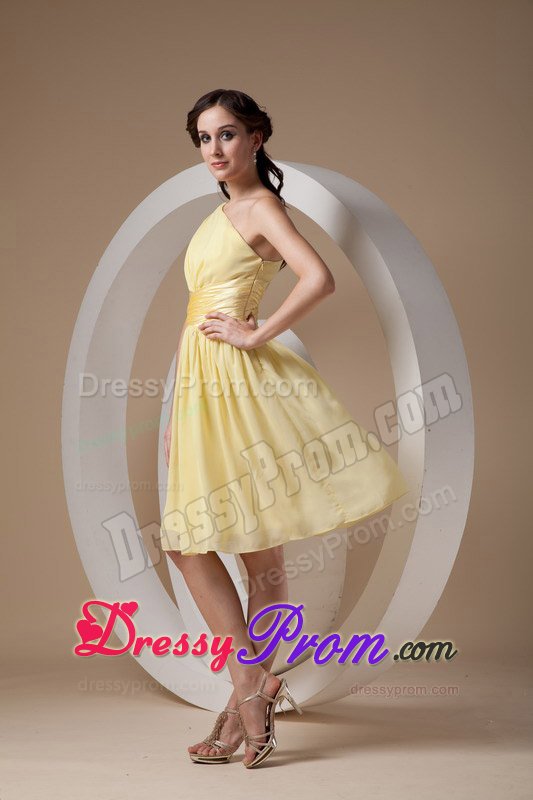 Ruched One Shoulder Quinceanera Dama Dress in Light Yellow 2014