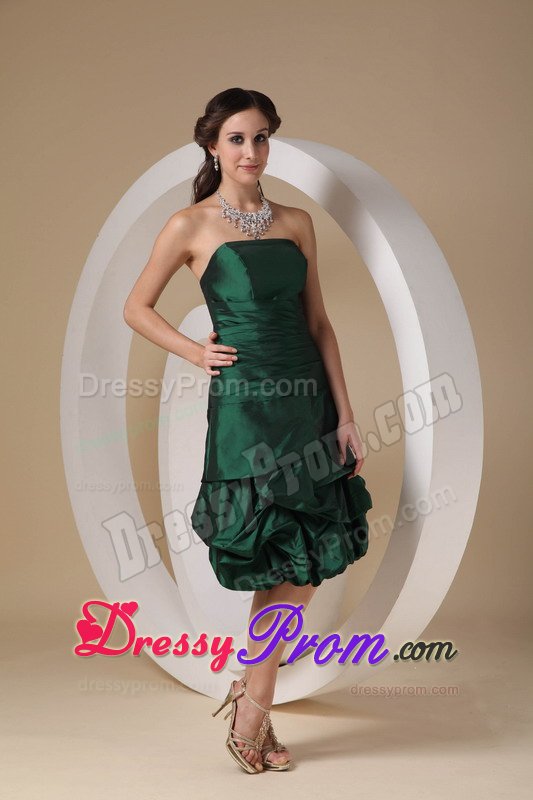 Hunter Green Quinceanera Dama Dresses with Ruches and Pick ups