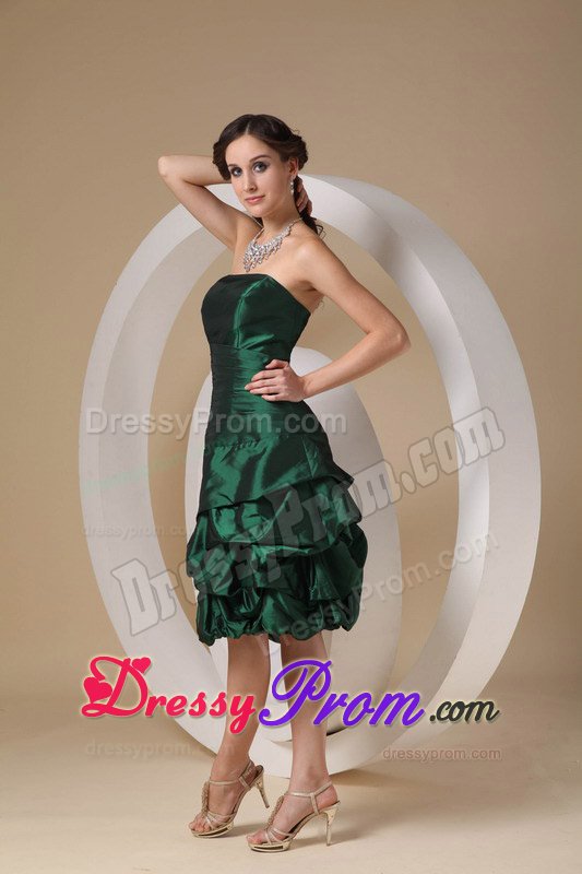 Hunter Green Quinceanera Dama Dresses with Ruches and Pick ups