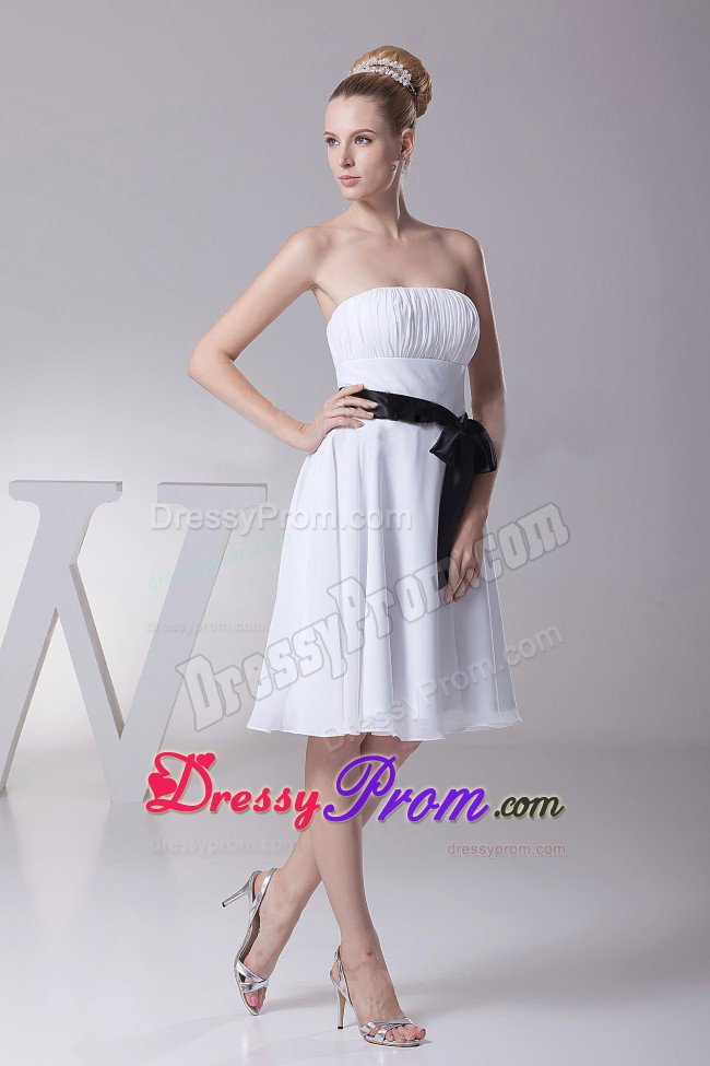 Santa Cruz CA Ruched White Quinceanera Dama Dress with Black Sash
