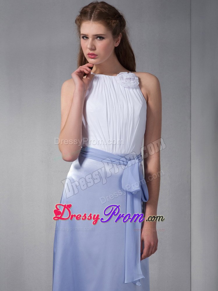 White and Lilac Bridesmaid Dama Dresses Wth Scoop Neckline and Belt