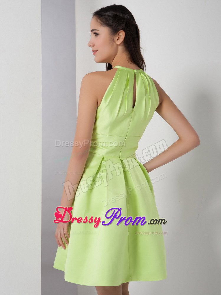 Yellow Green High-Neck Quince Dama Dress by Elastic Woven Satin