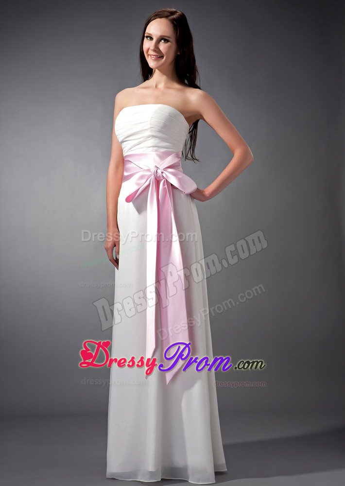 Floor-length White Dress For Quinceanera Strapless with Bowknot