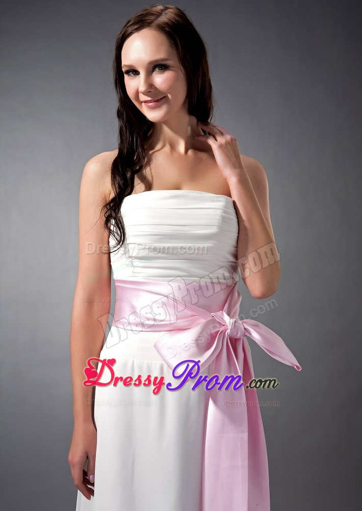 Floor-length White Dress For Quinceanera Strapless with Bowknot