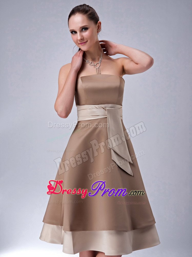 Multi-tiered Satin Quinces Dresses Strapless with Sash Lace up Back