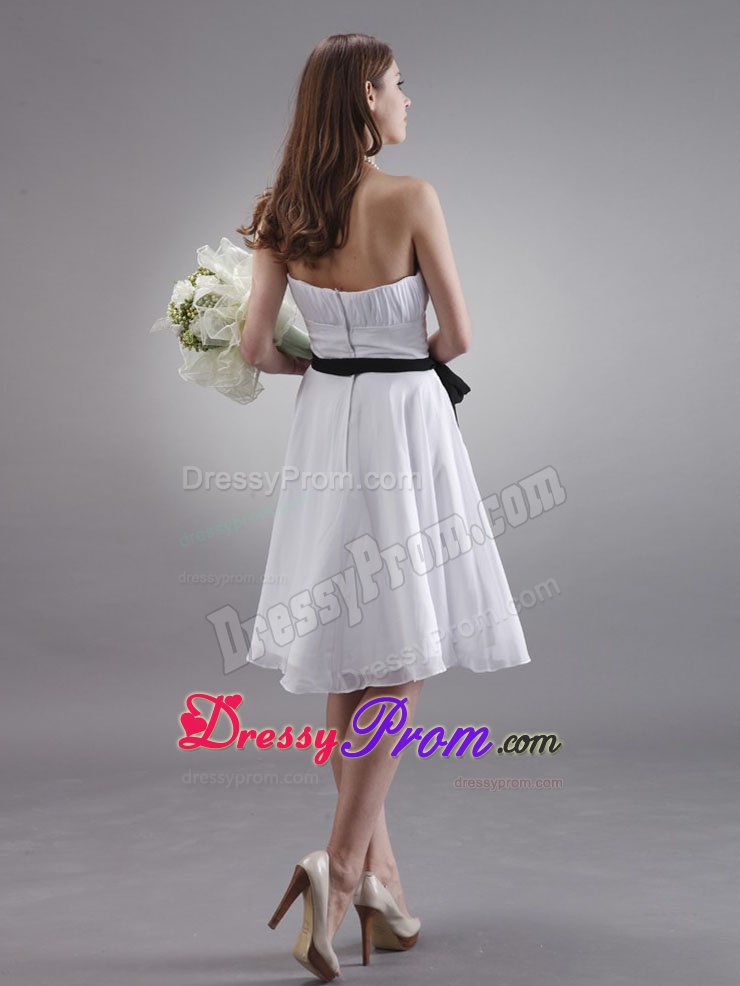 Flattering White Ruching Dresses For 15 Chiffon with Black Sash