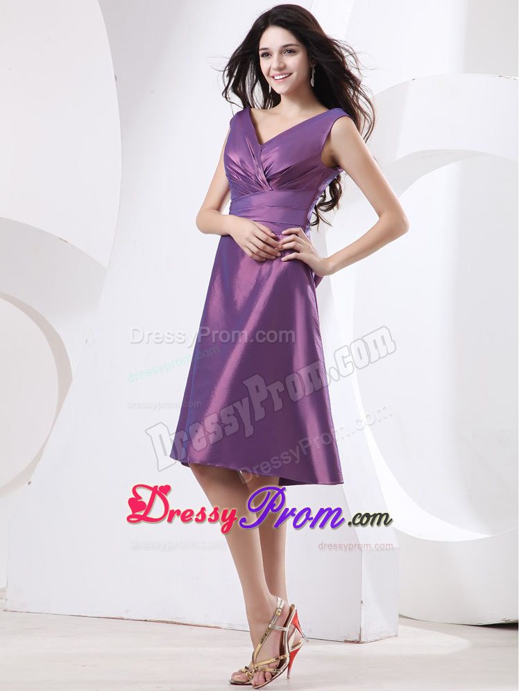 Purple V-neck Sash Quinceanera Gowns Dresses with Knee-length