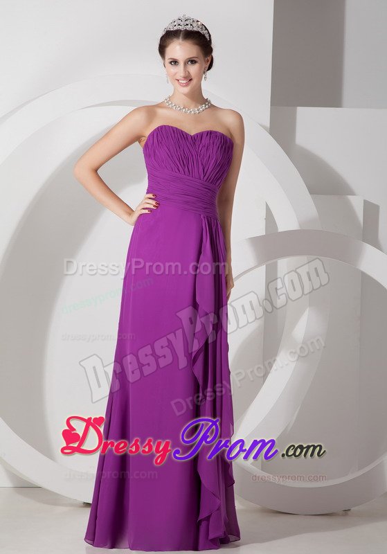 Chiffon Empire Purple Sweetheart Ruched Dama Dress in Pessac
