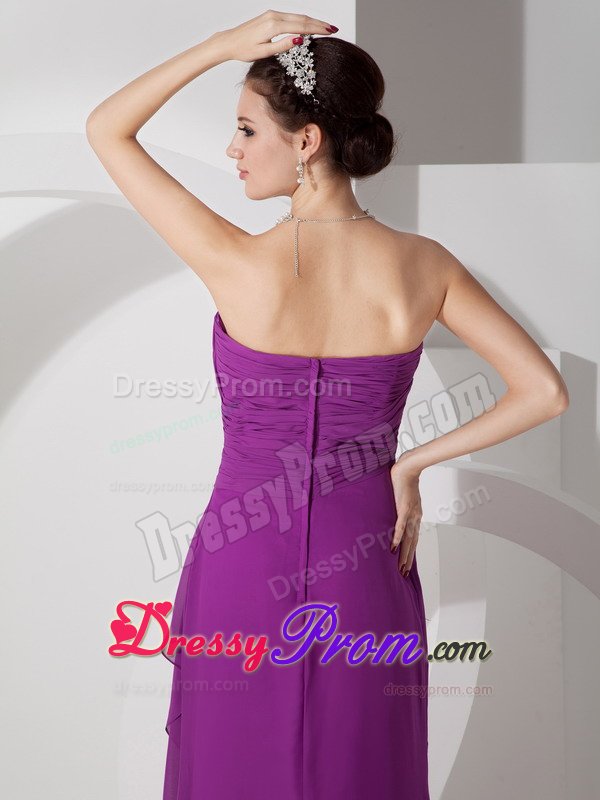 Chiffon Empire Purple Sweetheart Ruched Dama Dress in Pessac