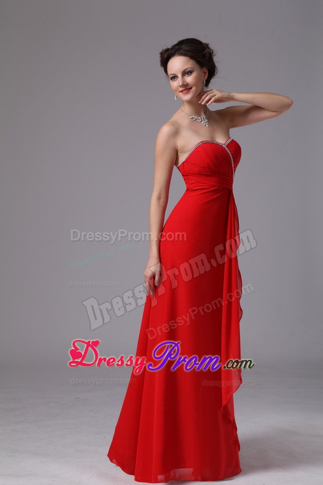 Red Chiffon Sweetheart Ruche Beaded Quinceanera Dama Dresses