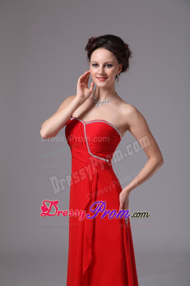 Red Chiffon Sweetheart Ruche Beaded Quinceanera Dama Dresses