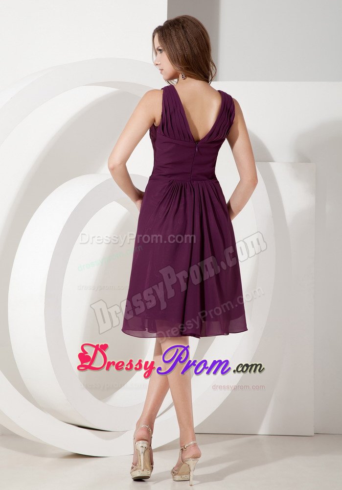 V-neck Empire Chiffon Short Beaded Dama Dress in Dark Purple