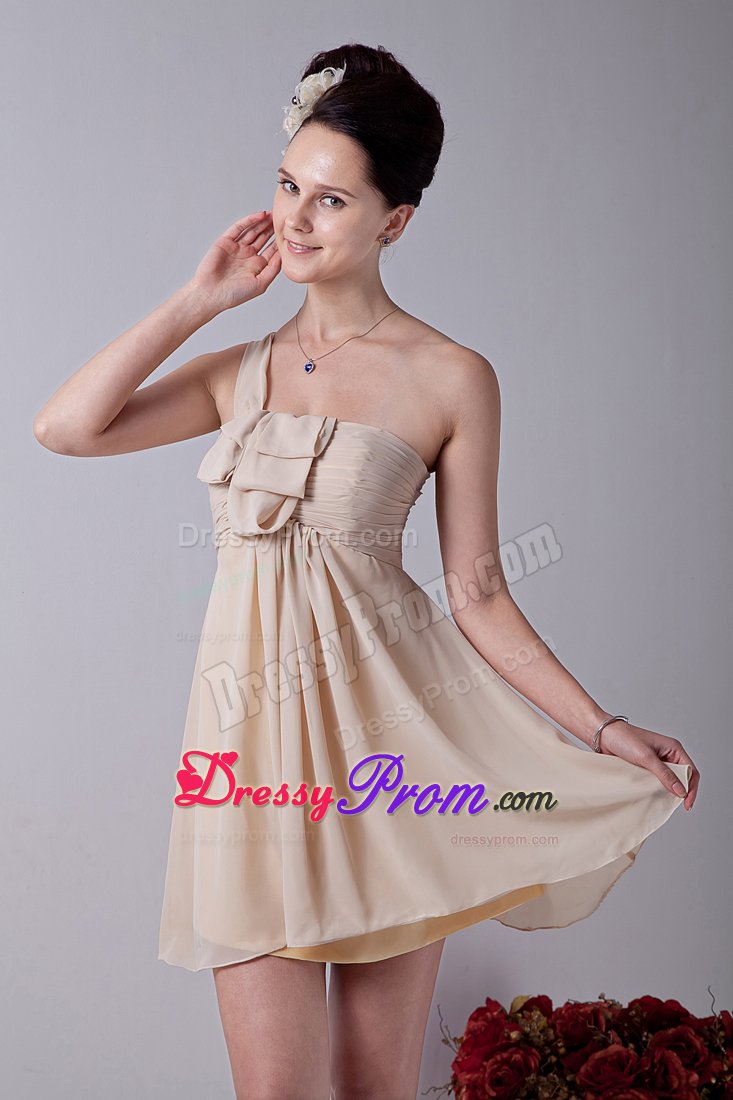 Champagne Mini-length Ruched One Shoulder Chiffon Dama Dresses
