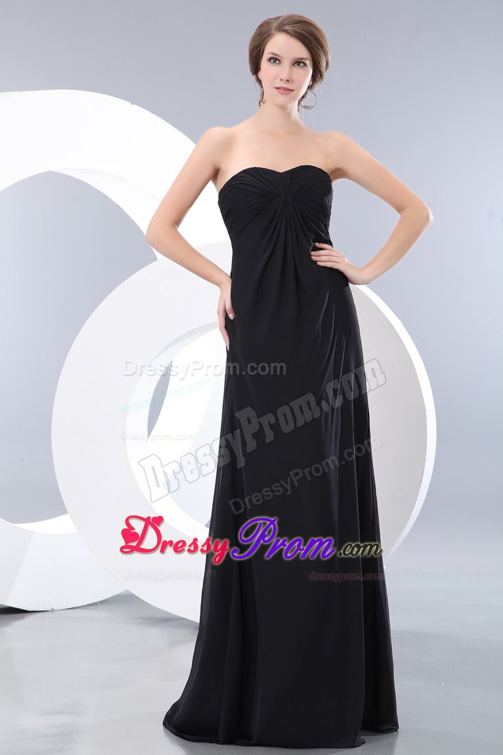 Chiffon Sweetheart Chic Black Ruched Dama Dress in Brest France