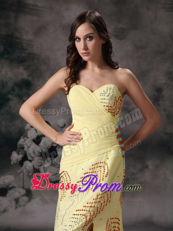 Ruches and High Slit Accent Yellow Prom Gown Dress with Beading
