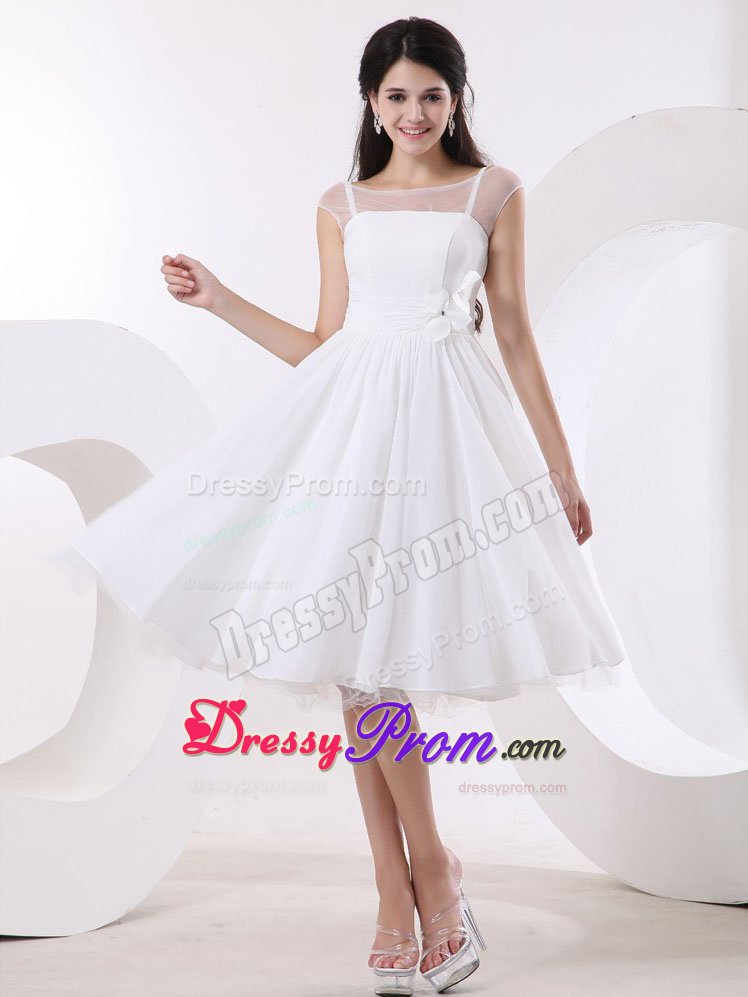 Hand Made Flowers Bateau Neck White Knee-length Dresses For Prom Court