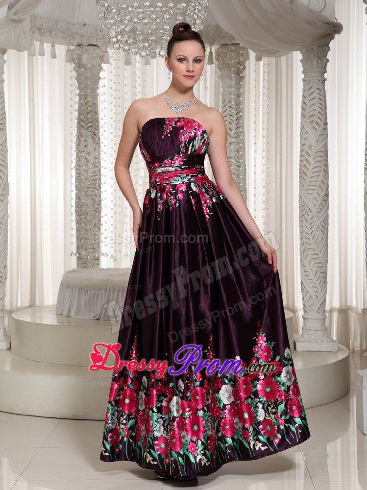 Printed Burgundy Strapless Floor Length Prom Dresses with Ruches