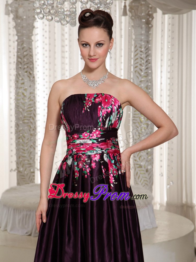 Printed Burgundy Strapless Floor Length Prom Dresses with Ruches