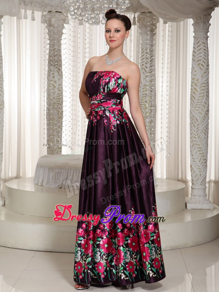 Printed Burgundy Strapless Floor Length Prom Dresses with Ruches