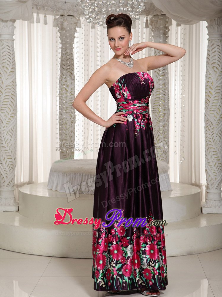 Printed Burgundy Strapless Floor Length Prom Dresses with Ruches