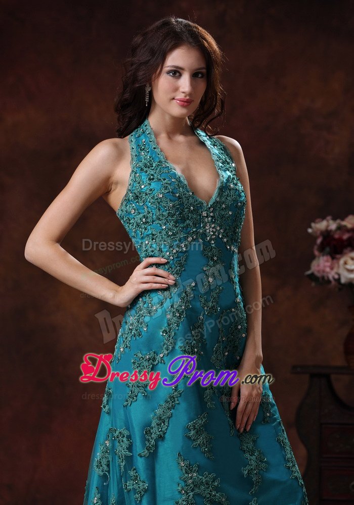 Hot Sale Brush Train Halter Top Appliqued Turquoise Prom Dress