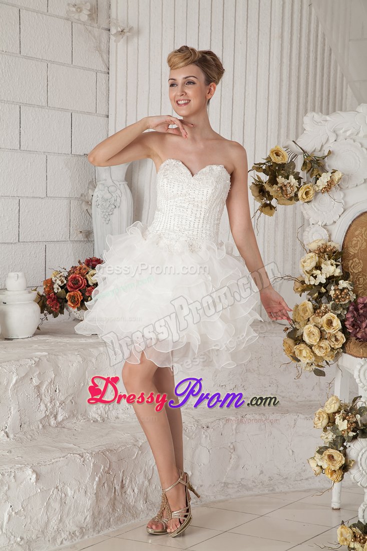 Ruffled Sweetheart Beading Organza White Short Prom Gowns