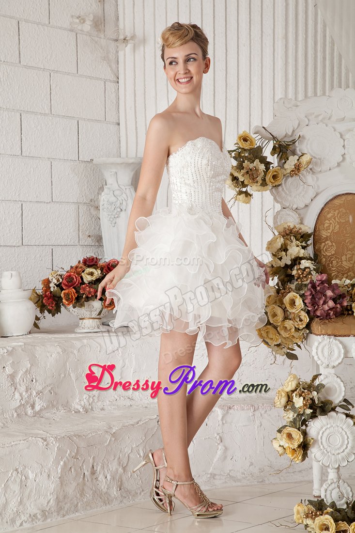 Ruffled Sweetheart Beading Organza White Short Prom Gowns