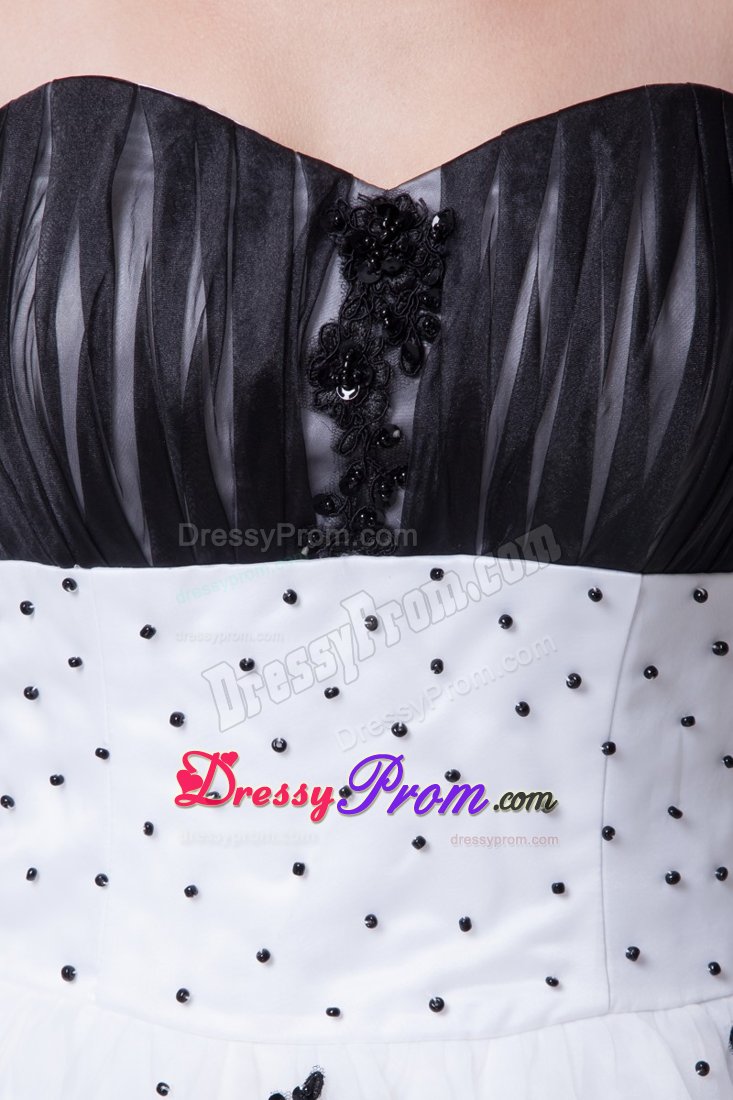 White and Black Organza Dresses for Prom Princess with Appliques