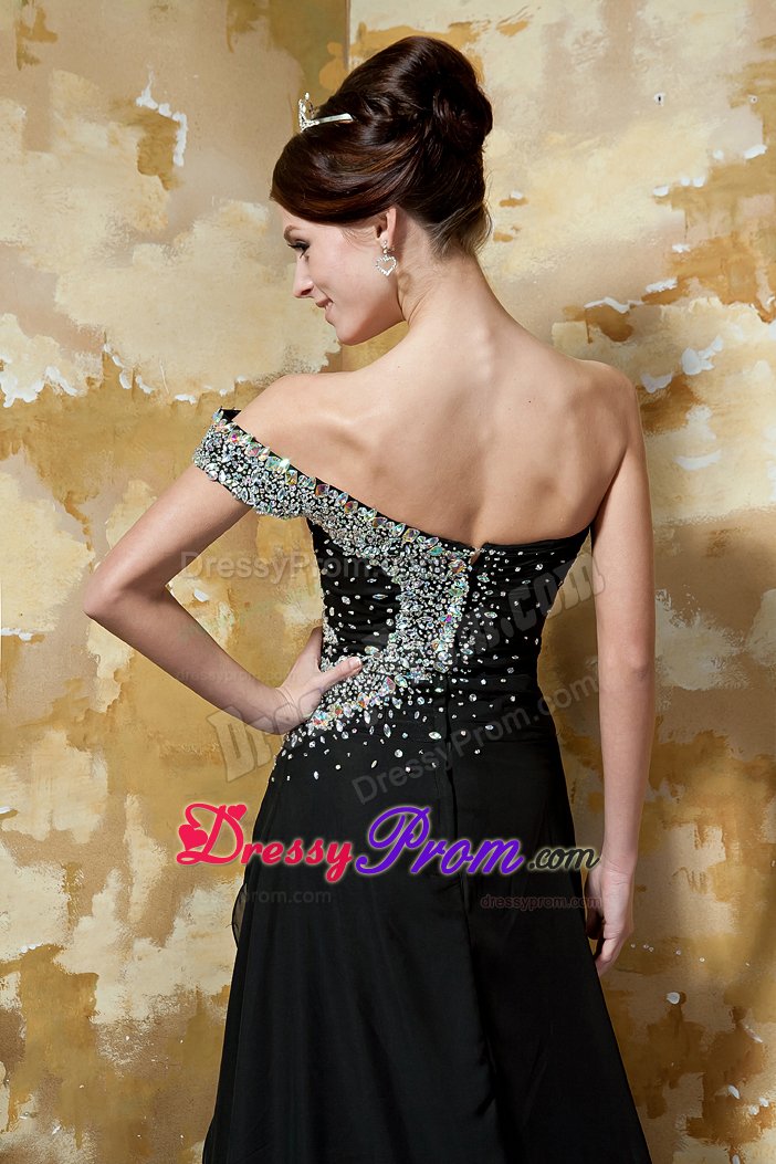 Off The Shoulder Chapel Train Black Prom Dress with Rhinestones