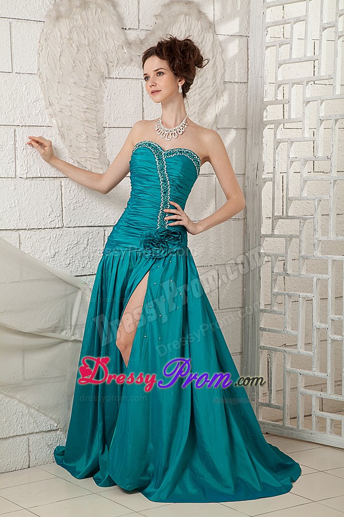 Special Hand Made Flowers Ruched and Beaded Prom Evening Dress
