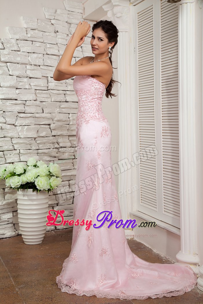 Popular Brush Train Strapless Prom Gown Dress with Lace Decorated